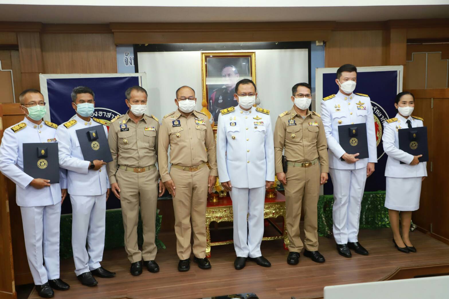 กองอาสารักษาดินแดนยโสธร จัดพิธีมอบเครื่องหมาย "รักษาดินแดนยิ่งชีพ"