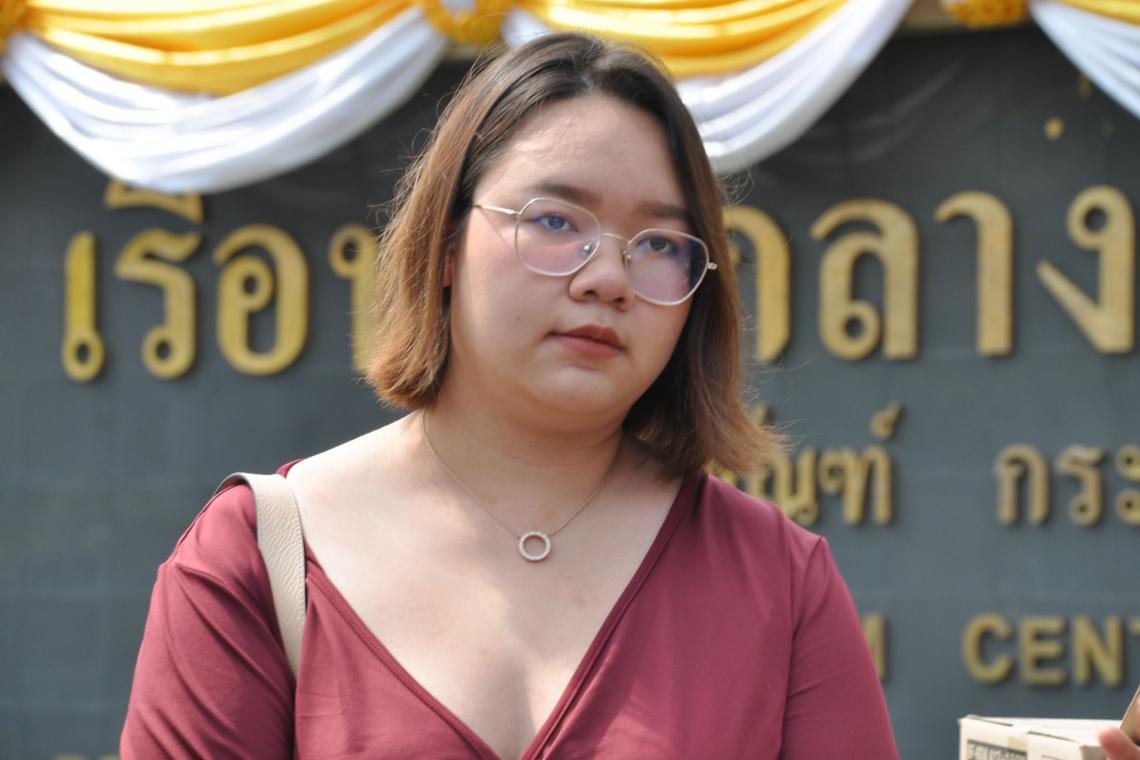 “รุ้ง”ยังลุ้นประกันตัวคดี “คล็อปท็อบ” หลังจำเลยทั้งหมดให้การปฏิเสธ  ศาลนัดตรวจหลักฐาน 24 ม.ค.65 ยกคำร้องค้านฝากขัง “เบนจา”