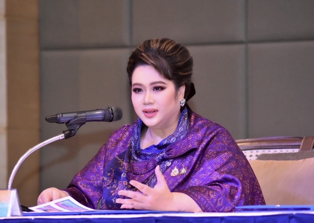 โปรดเกล้าฯ แต่งตั้ง 9 ศาสตราจารย์ นายก–กรรมการสภา 2 แห่งและ 3 อธิการบดี กระทรวง อว.แสดงความยินดีกับผู้ได้รับการโปรดเกล้าฯ