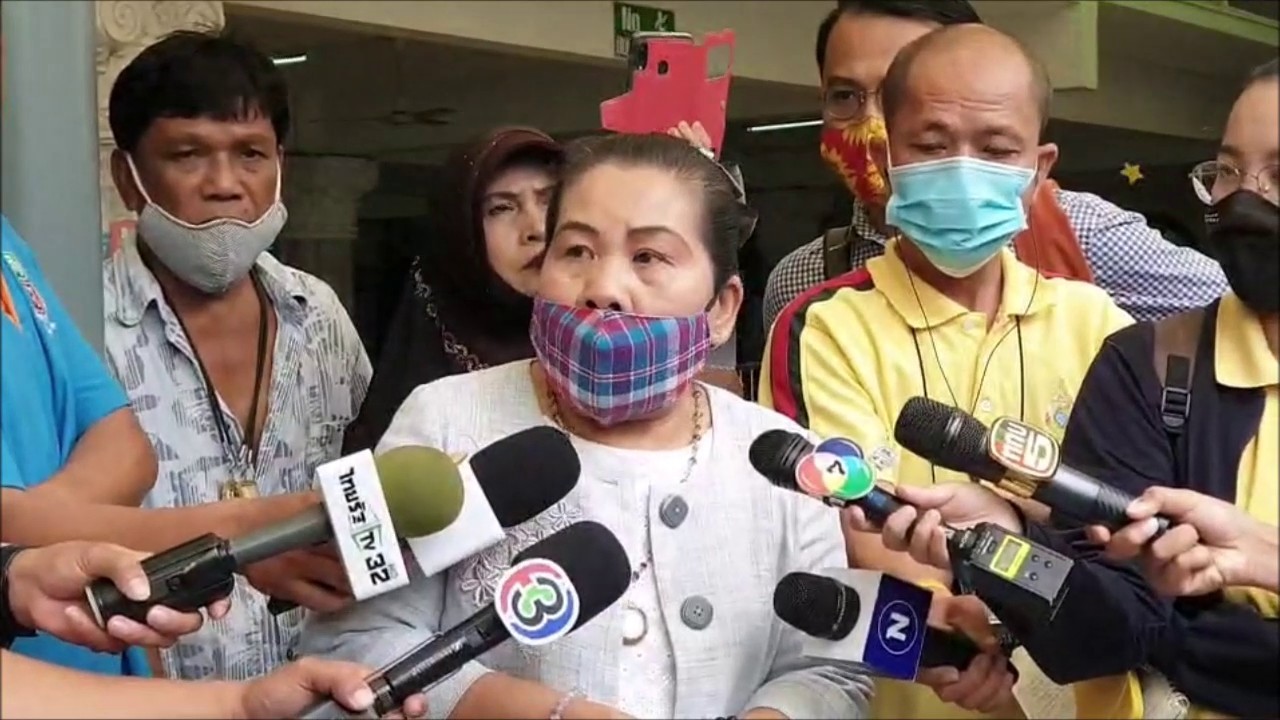 กลุ่มผู้ปกครองกว่า 200คนบุกโรงเรียนสารสาสน์วิเทศราชพฤกษ์    ขอดูกล้องวงจรปิดย้อนหลัง