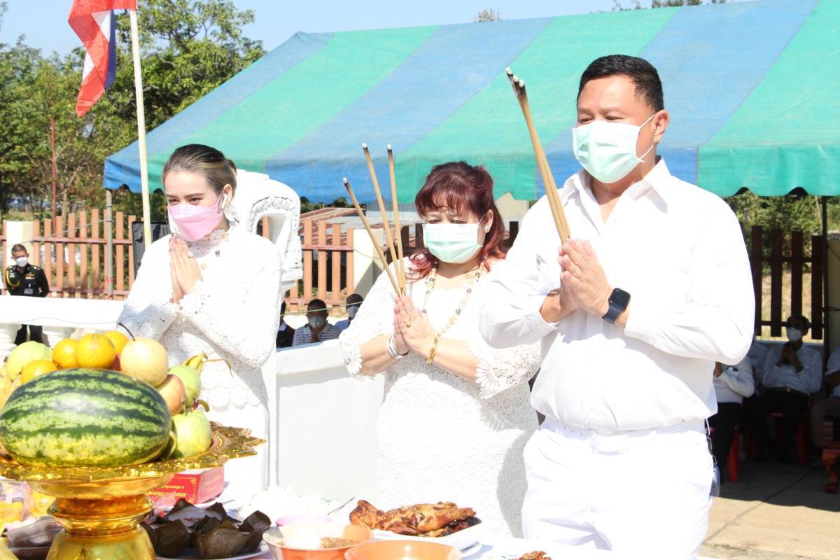 "ดร.หิมาลัย" บวงสรวงพระราหู ครบรอบวันคล้ายวันเกิด