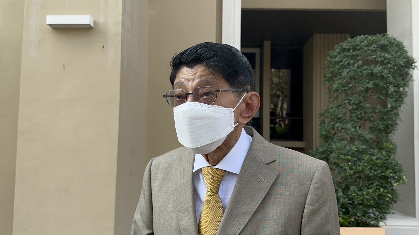“วิษณุ” เตรียมรายงานผลสอบ ปม ปลัดทส.ลงนามคำสั่ง ให้อธิบดีกรมอุทยานฯ ออกจากราชการไว้ก่อน ประชุมครม.พรุ่งนี้
