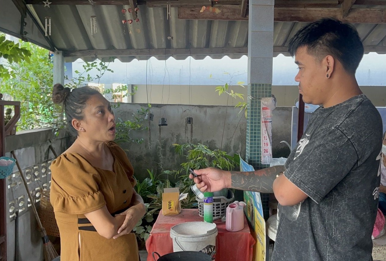กลิ่นกัญชารบกวนชุมชนสัตหีบ ชาวบ้านเดือดร้อนหนัก วอนหน่วยงานเร่งแก้ไข