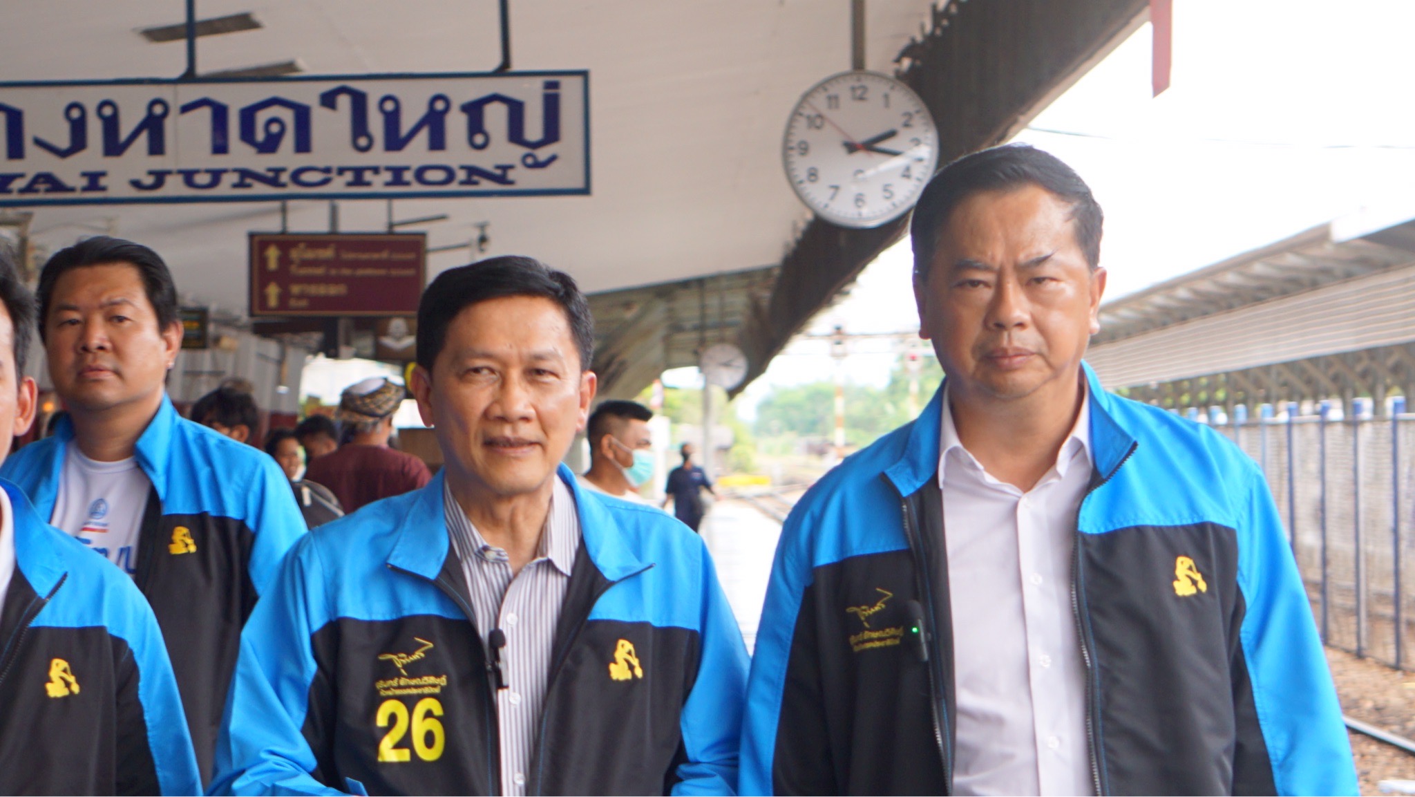 “สามารถ” จับมือ “นิพัฒน์” ดันรถไฟทางคู่หาดใหญ่-ปาดังเบซาร์ รับนักท่องเที่ยวมาเลย์ เงินสะพัดหาดใหญ่ปีละนับหมื่นล้าน !