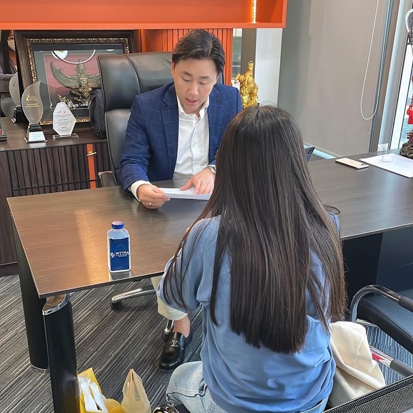 สาวร้อง ‘ทนายตั้ม’  ลูกเขยร้านหมูกระทะดัง แอบถ่ายขณะทำธุระในห้องน้ำ