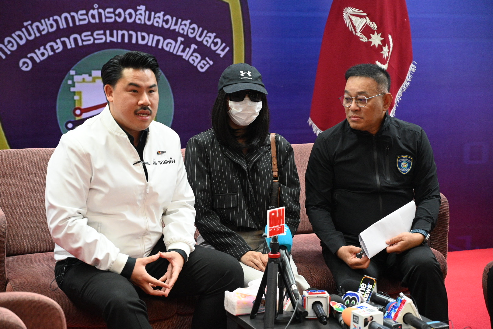 รู้ตัวแล้ว!! คนปล่อยคลิปลับ "พิมพ์ เน็ตไอดอล" สาวลั่นทำไปเพราะฝ่ายชายนอกใจ