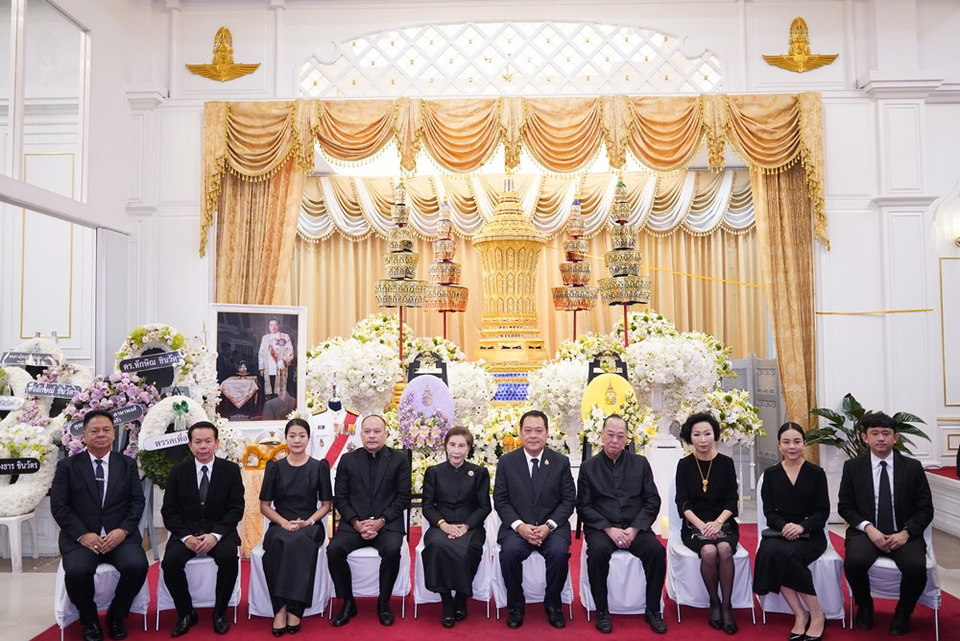 "ทวี สอดส่อง" ร่วมพิธีสวดพระอภิธรรม "พล.ต.ท.วิโรจน์ เปาอินทร์" อดีตหัวหน้าพรรคเพื่อไทย คืนที่ 5