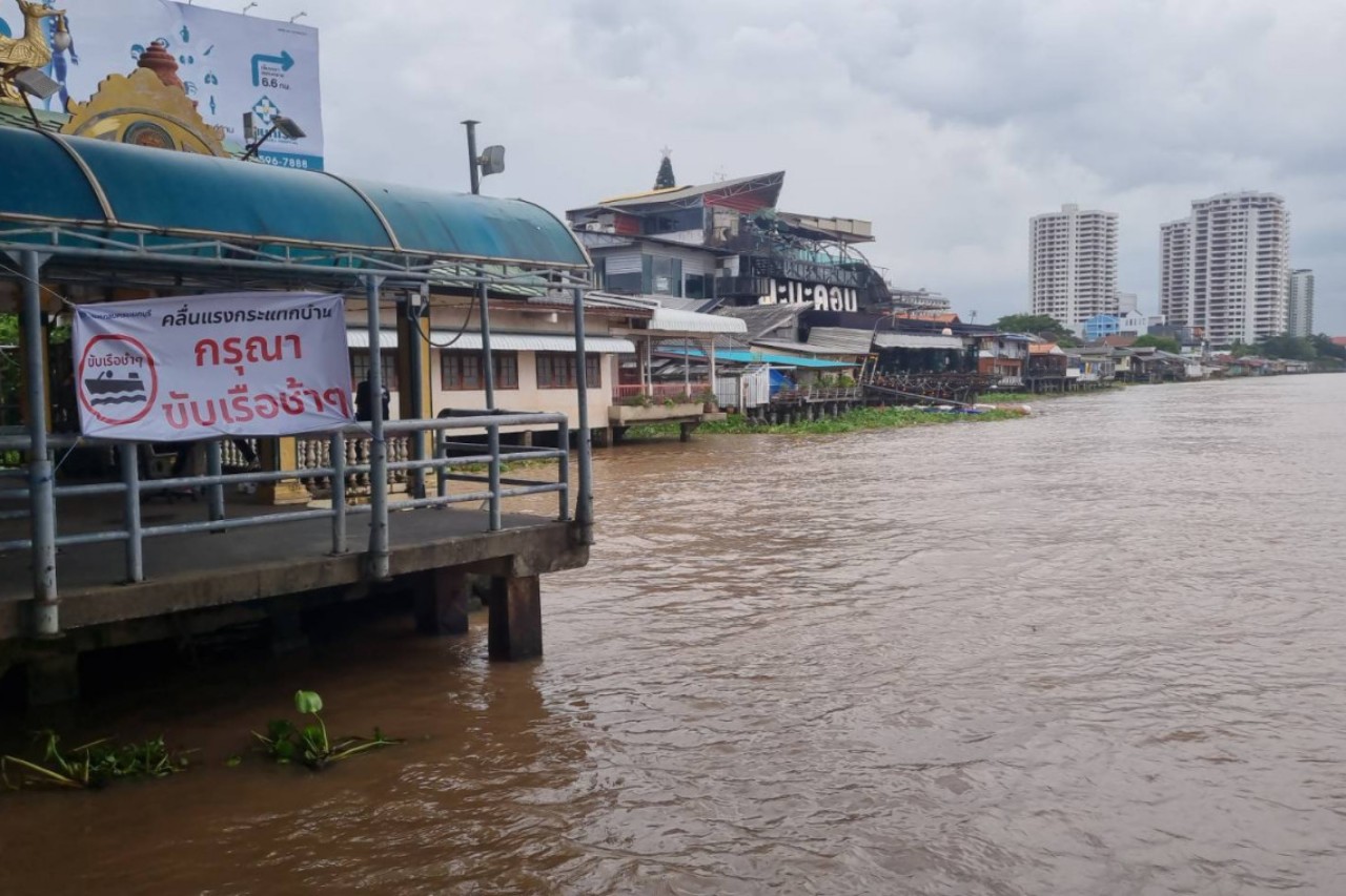 นนทบุรีแจ้งเตือนประชาชนริมแม่น้ำเจ้าพระยา เฝ้าระวังน้ำเหนือ