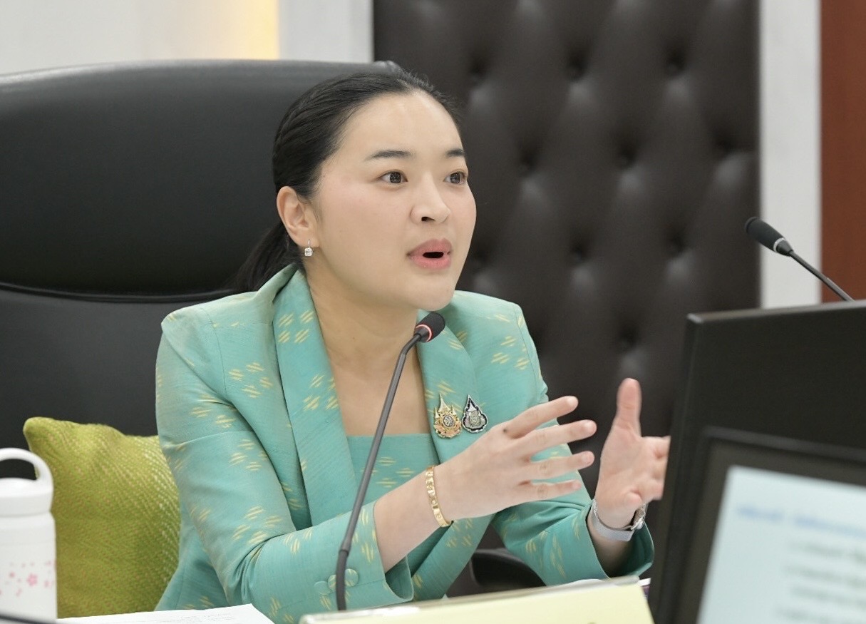 "รมว.สุดาวรรณ" ขอบคุณ "จุฬาฯ – มทร.อีสาน-ม.มหาสารคาม" ประกาศช่วยเหลือครอบครัวผู้เสียสละจากการปกป้องอธิปไตยชายแดนไทย–กัมพูชา