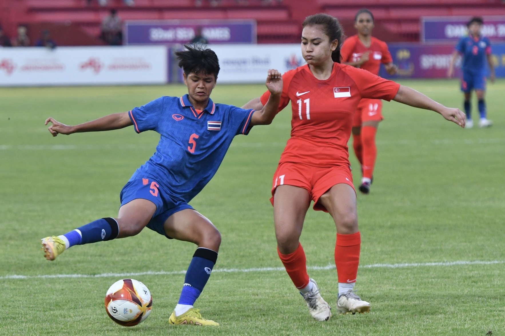 ประเดิมสวย! "ทัพชบาแก้ว" จัดหนัก สิงคโปร์ 4-0 ประเดิมสนามซีเกมส์ ที่กัมพูชา