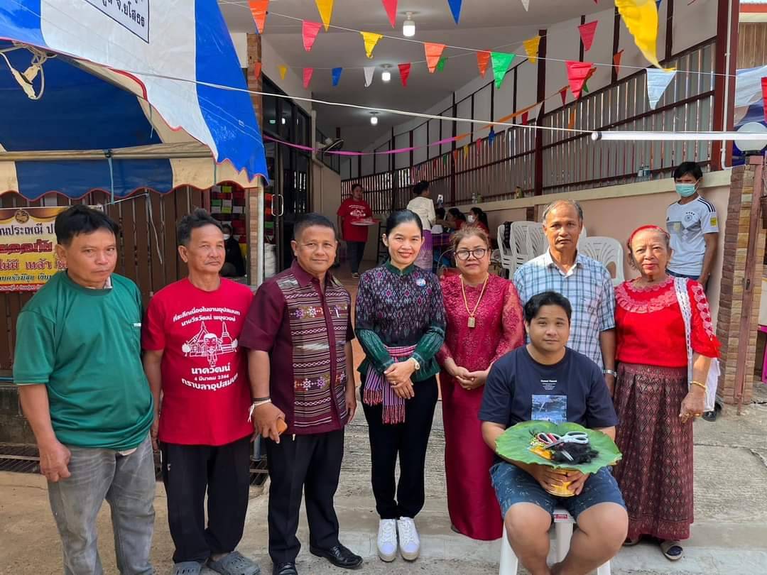 "สจ.เตี้ย" ว่าที่ผู้สมัคร ส.ส.เขต 1 ยโสธร พรรคไทยสร้างไทย ลงพื้นที่ร่วมงานประเพณีต่อเนื่อง 
