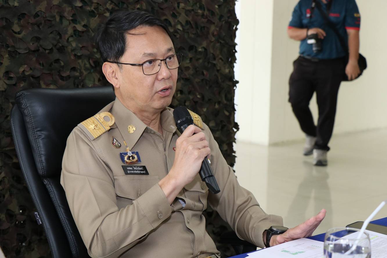 ผู้ว่าฯ กาญจนบุรี ร่วมประชุมหารือและรับฟังการเตรียมการแก้ไขปัญหาภัยแล้ง
