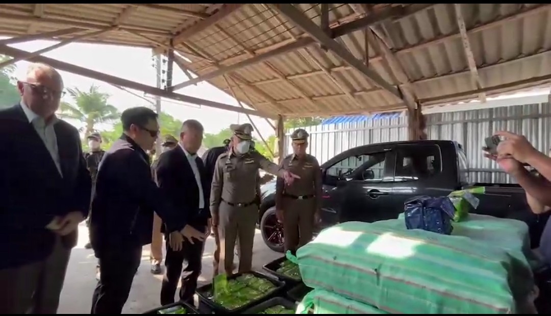 ป.ป.ส ร่วม ตำรวจภูธรภาค 5 ปฏิบัติการปิดล้อม จับกุม ยึด อายัด ทรัพย์สินเครือข่ายยาเสพติดรายใหญ่
