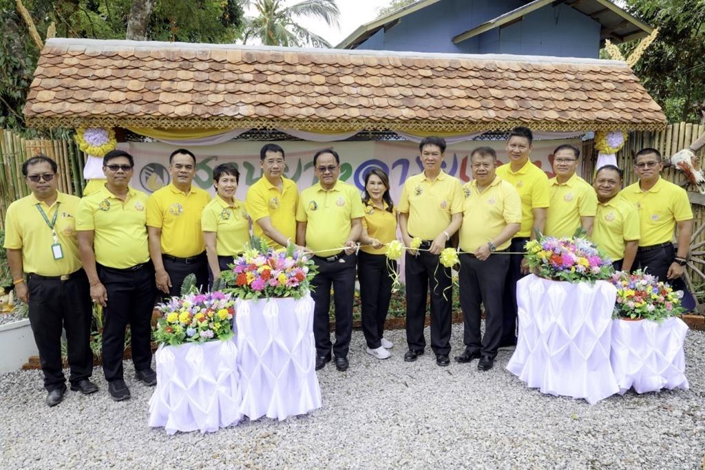 กยท. เปิดโครงการ ‘รวมใจภักดิ์ หลอมรักษ์ สืบสานการพัฒนาที่ยั่งยืน เฉลิมพระเกียรติฯ’ ชู ‘สวนยางอารยเกษตร’ ต้นแบบผสานนวัตกรรมยางพารา