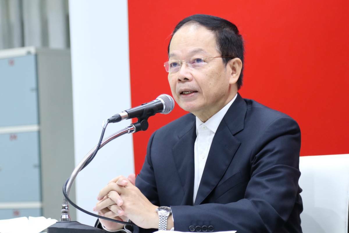 "นพดล" ห่วงสถานการณ์ชายแดนไทย ชง รบ.เร่งทำ 4 ข้อ สร้างสันติภาพยั่งยืน