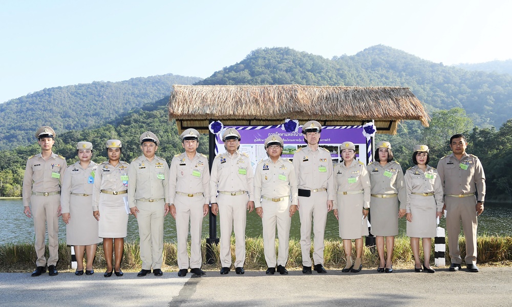 "รองประพิศ" ร่วมเฝ้าฯ รับเสด็จ กรมสมเด็จพระเทพฯ เสด็จพระราชดำเนินทอดพระเนตรศูนย์ศึกษาวิธีการฟื้นฟูที่ดินเสื่อมโทรมเขาชะงุ้มฯ