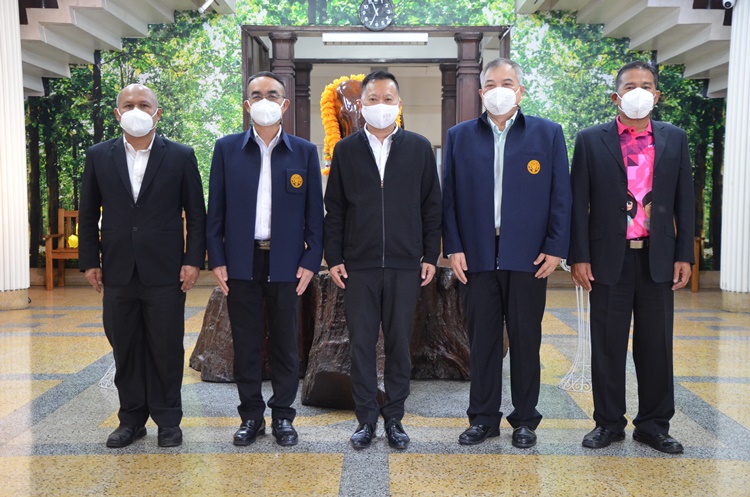 อ.อ.ป.ร่วมหารือ ผู้ว่าการการยางแห่งประเทศไทย ในการดำเนินงานเรื่องคาร์บอนเครดิตภาคป่าไม้ 