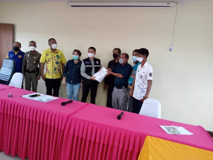 ลักหลับชาวสตูลอนุญาตสร้างโรงงานยางมะตอย ชุมชนโวยหวั่นปนเปื้อนแหล่งต้นน้ำ-ยื่นหนังสือร้อง ผวจ.ตรวจสอบ