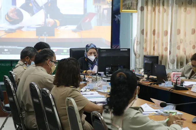 ผู้ตรวจฯ กสส. ย้ำ สนง.สหกรณ์นครศรีฯ สร้างทีมงานพัฒนาประสิทธิภาพการปฏิบัติงานส่งเสริมสหกรณ์