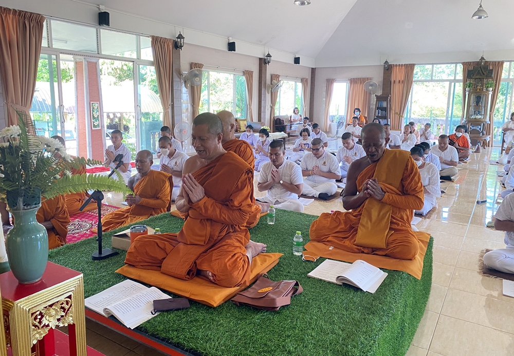 พสกนิกรพังงาทุกศาสนา พร้อมใจประกอบพิธีถวายพระพรชัยมงคลแด่ "เจ้าฟ้าพัชรกิติยาภา"