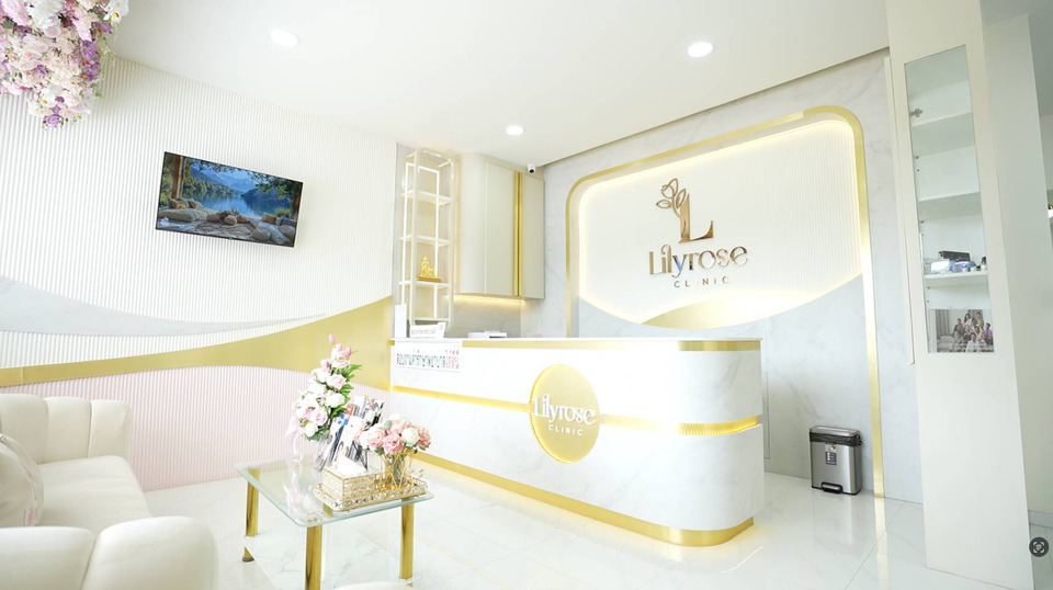 Lilyrose Clinic พร้อมดูแลความงามด้วยทีมแพทย์ผู้มากประสบการณ์ บริการด้วยหัวใจ “สวยอย่างมั่นใจ ในแบบที่เป็นคุณ”