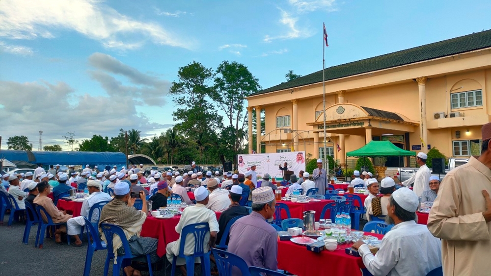 "กษัตริย์ซัลมานฯ" แห่งซาอุฯ จัดละศีลอดมอบแด่มุสลิมสตูล