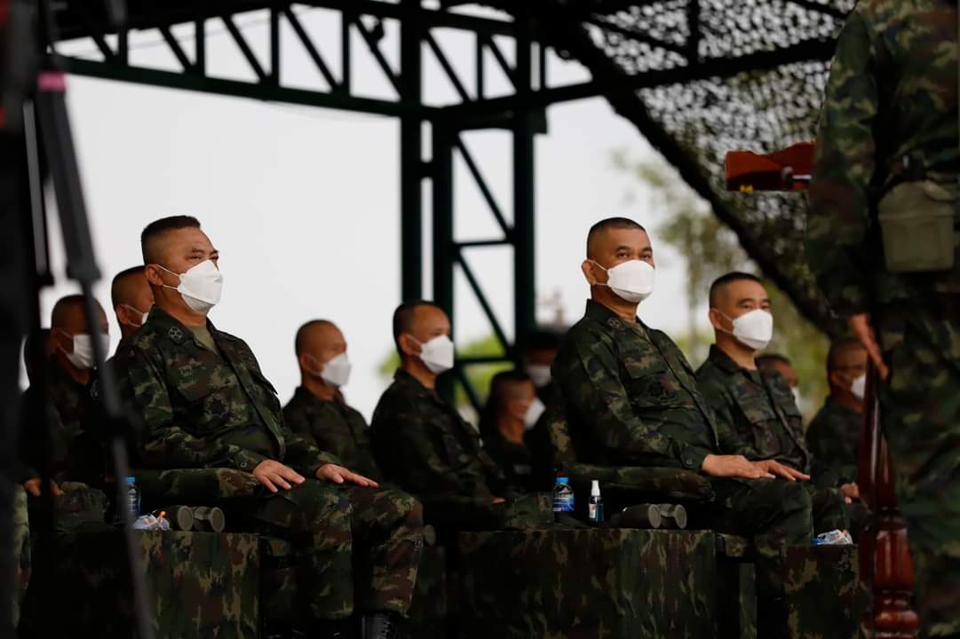 "ผบ.ทร." ตรวจเยี่ยมการฝึกประจำปี 65 ชมการฝึกดำเนินกลยุทธ์ด้วยกระสุนจริง