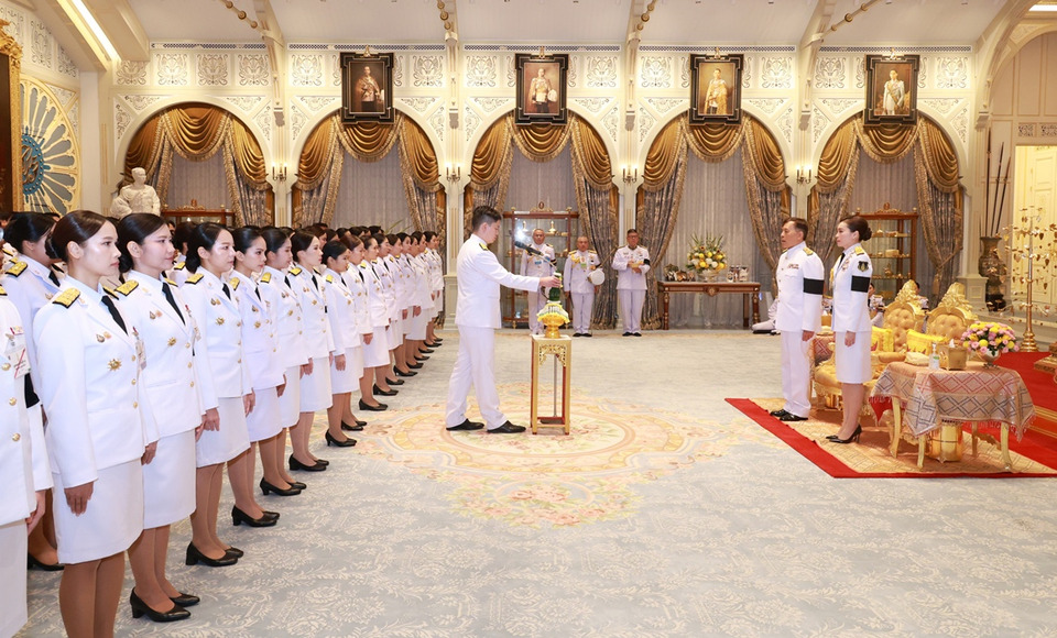 ในหลวง-พระราชินี พระราชทานพระบรมราชวโรกาสให้ คณะบุคคล เฝ้าฯในโอกาสต่างๆ