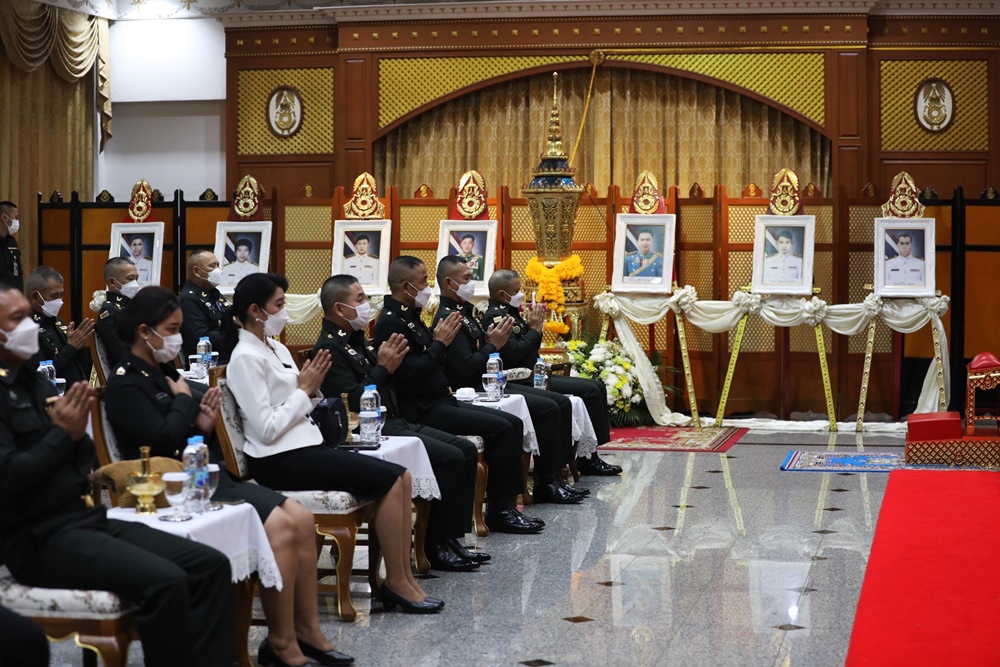 ผบ.ทบ. ทำบุญอุทิศส่วนกุศล 7 ทหารเสียชีวิตปฏิบัติหน้าที่ดูแลชุมนุมปี 53 ชี้ความรุนแรงไม่ส่งผลดี