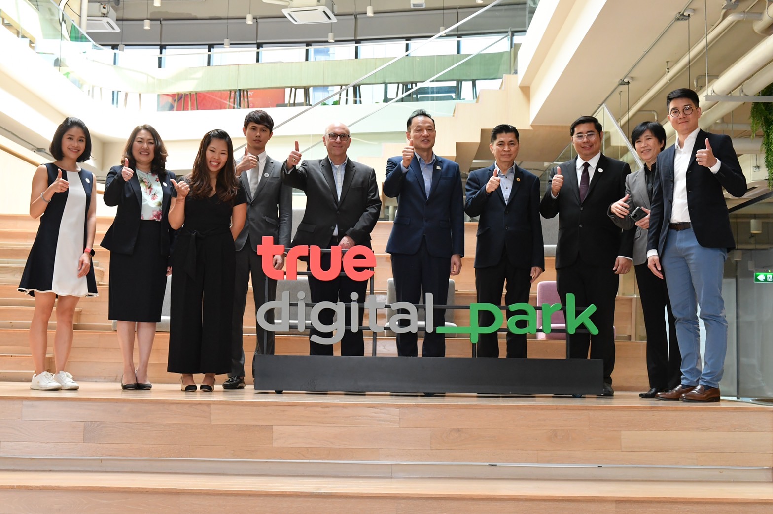 “เครือซีพี” มุ่งเป้าหมายเป็น Tech Company ผนึกกำลังองค์กรชั้นนำระดับโลกตั้งเครือข่ายองค์กรพันธมิตรด้านนวัตกรรมเทคโนโลยี 