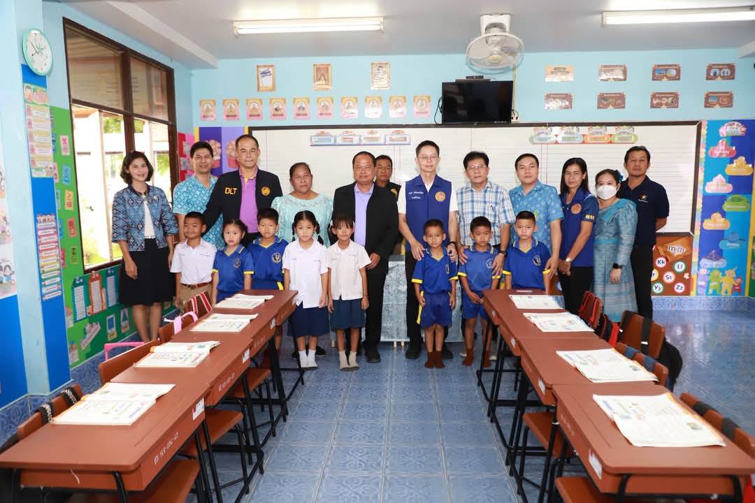 รองผู้ว่าฯอ่างทอง ลงพื้นที่ตรวจเยี่ยมสถานศึกษา พื้นที่อำเภอโพธิ์ทอง