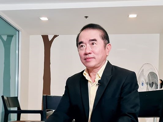'หมอวรงค์'ชี้ข้อเรียกร้องม็อบยังสับสน จะยุบสภาหรือพา'สมศักดิ์ เจียม-แม่ปวิณ'กลับบ้าน