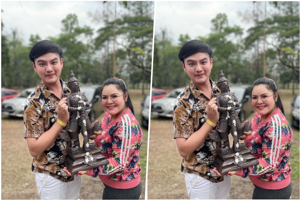 สายมูแห่สาธุ! 'ฮาย อาภาพร' รับท้าวเวสสุวรรณ วัดจุฬามณีเข้าบ้าน
