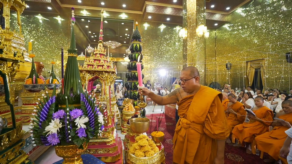 วัดไผ่ล้อม จัดพิธีสวดนพเคราะห์ ตำรับหลวงพ่อพูล รับส่ง 3 ดาวใหญ่