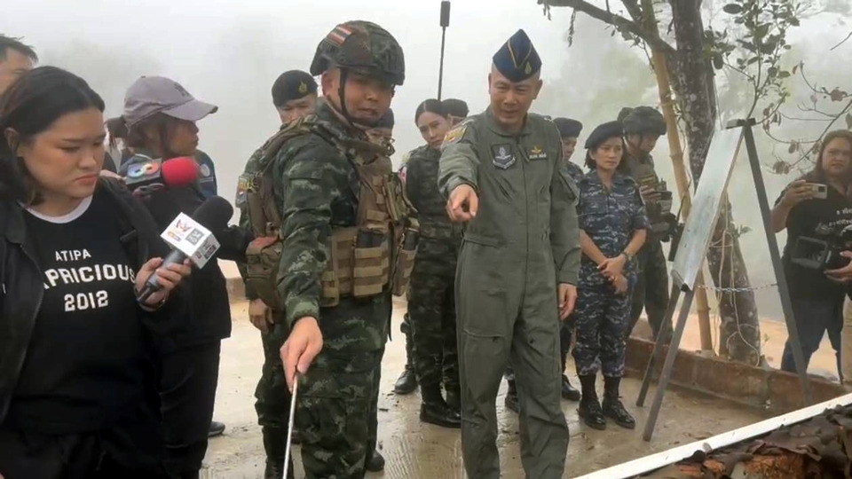 ผอ.ศูนย์ข่าวสารฯ ลงพื้นที่ศรีสะเกษ ย้ำยึดหลักมนุษยธรรม-กฎหมายสากล