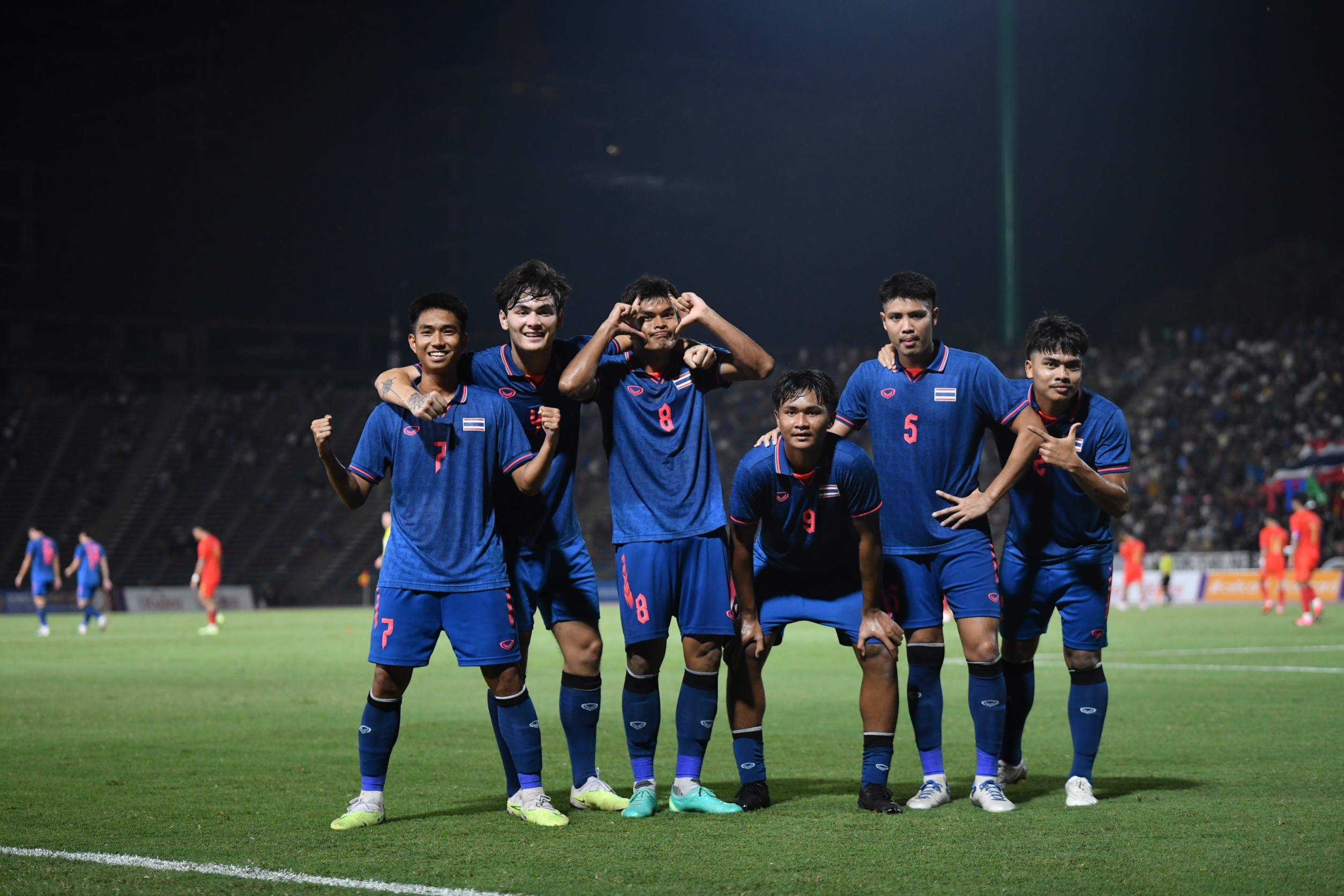 เกาะติดเชียร์ทีมชาติไทย "ช้างศึก-นักตบลูกขนไก่-นักเตะลูกหวาย"  ชิงทองเสริมทัพนักกีฬาไทย วันนี้ (16 พ.ค.)