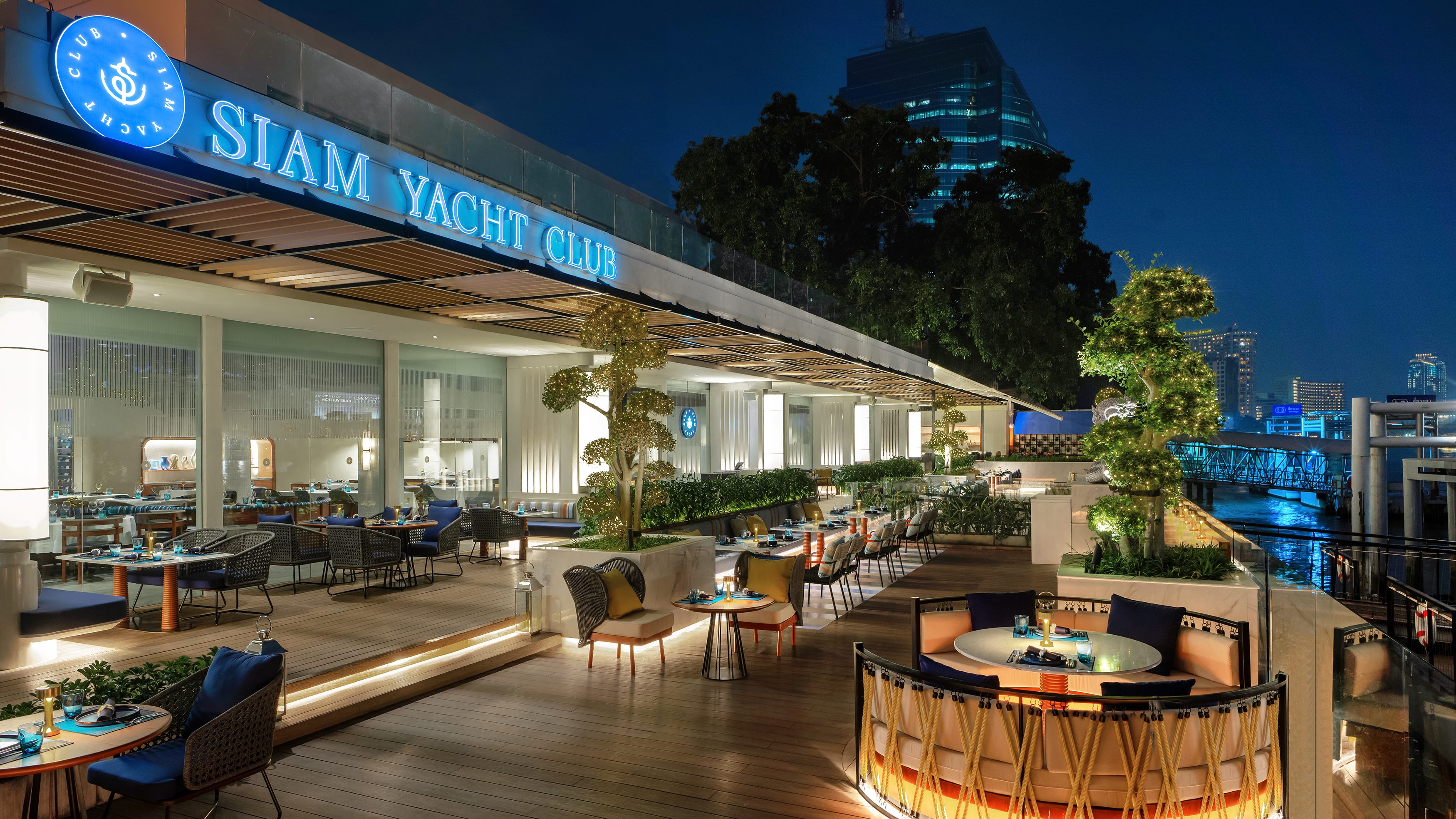 "สยามยอชท์คลับ"จุดนัดพบสุดชิลมิติใหม่ของร้านอาหารริมแม่น้ำเจ้าพระยา  
