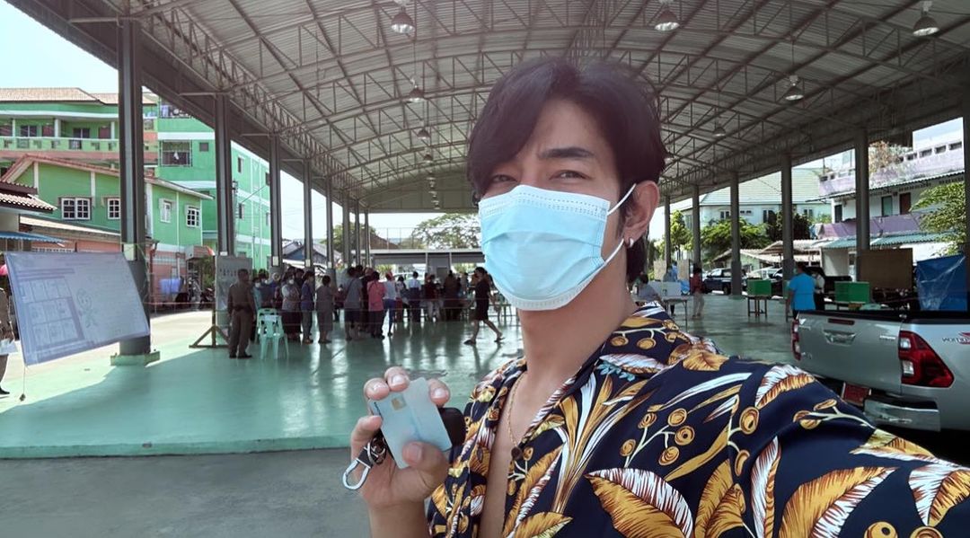 "อาร์ต พศุตม์" ออกมาเลือกตั้ง 66 เสร็จไปขายหมูกรอบต่อ