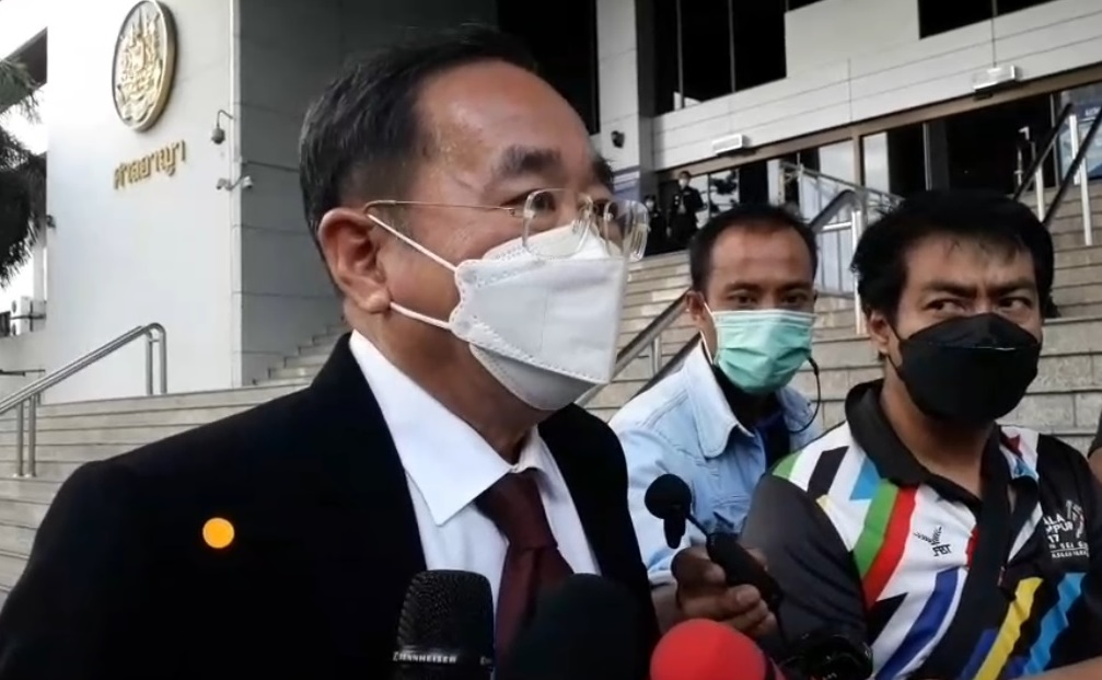  ศาลนัดฟังคำสั่งหลังไต่สวนถอนประกัน "เเอมมี่-รุ้ง-ไมค์"  22 พ.ย.นี้ 