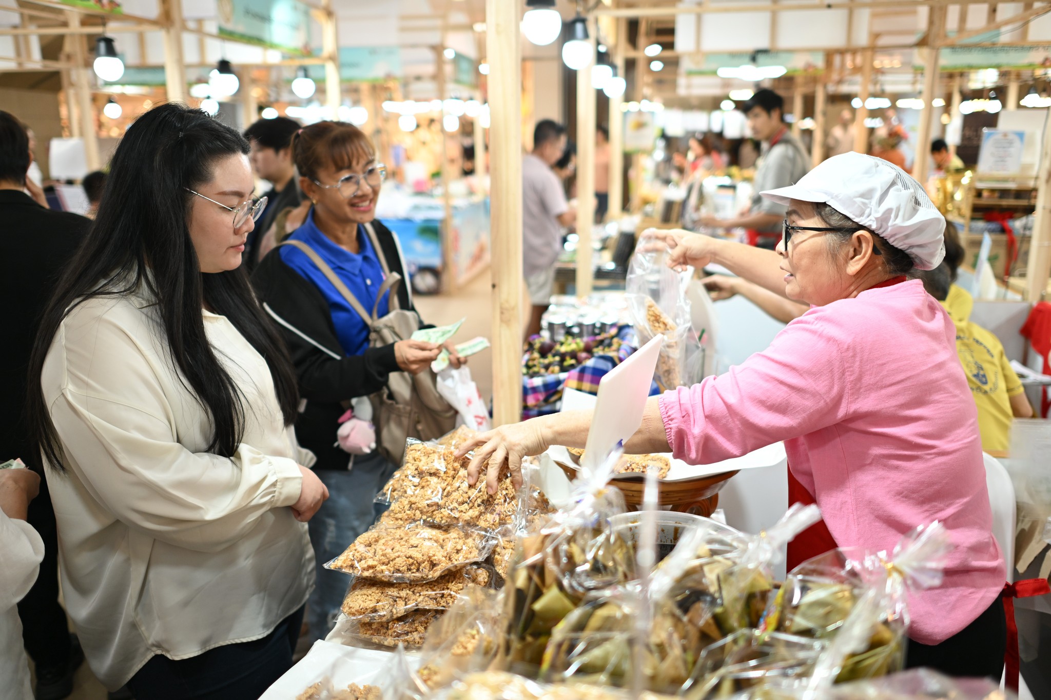 "พาณิชย์" เดินหน้าจัด GI Market สัญจร 2025 ครั้งที่ 2 ลุยเหนือ เสิร์ฟสินค้าคุณภาพสู่ชาวเชียงราย