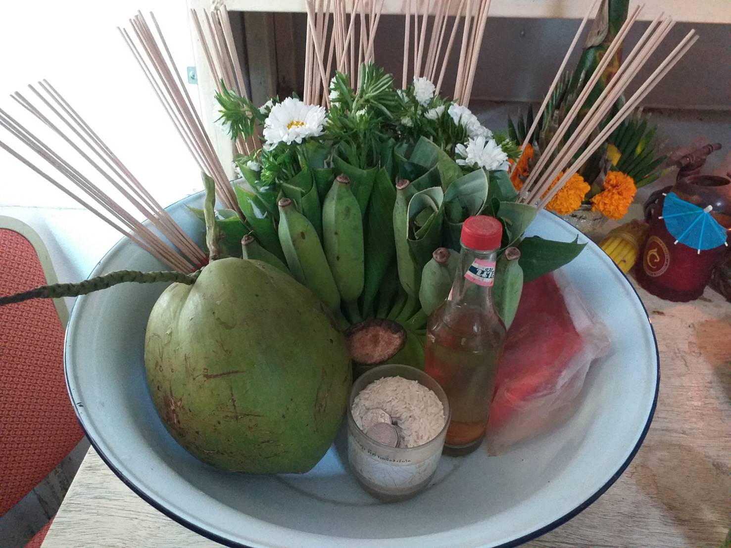 เส้นทาง"ขันตั้ง พานครู"สืบสานความกตัญญูจากศิษย์ที่มีต่อครู
