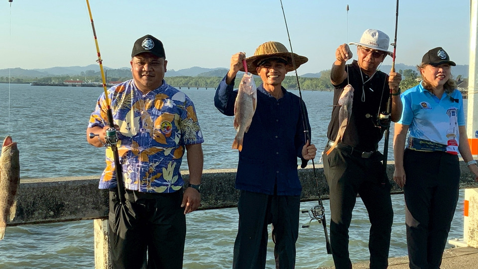 เทศบาล–ททท.ตราดจัด “แข่งขันตกปลาทะเลตราด” ดันท่องเที่ยวฟื้นภาพลักษณ์อำเภอแหลมเงียบ