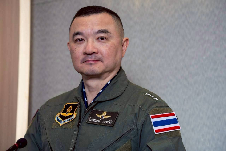 "กองทัพไทย" พร้อมโจมตีซ้ำ ! เตือนถ้ายังไม่หยุดส่งกำลังเสริม ข้าม "สะพานโอจิก" ไป "เนิน350"  ลั่นไม่หยุดจนกว่ากัมพูชา จะรับ "3เงื่อนไข" 