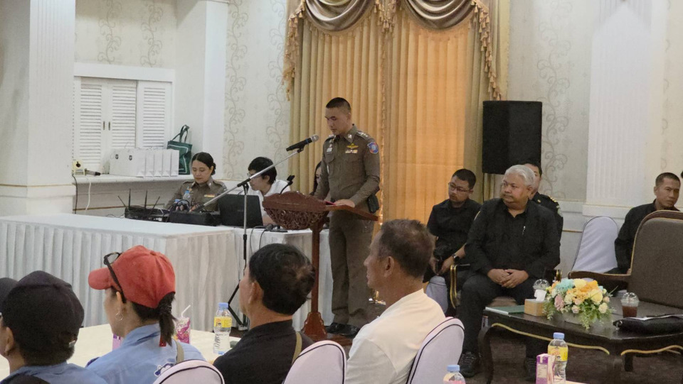 "ตร.ท่องเที่ยว" คุมเข้มวางระบบดูแล นทท.รอบพระบรมมหาราชวัง​