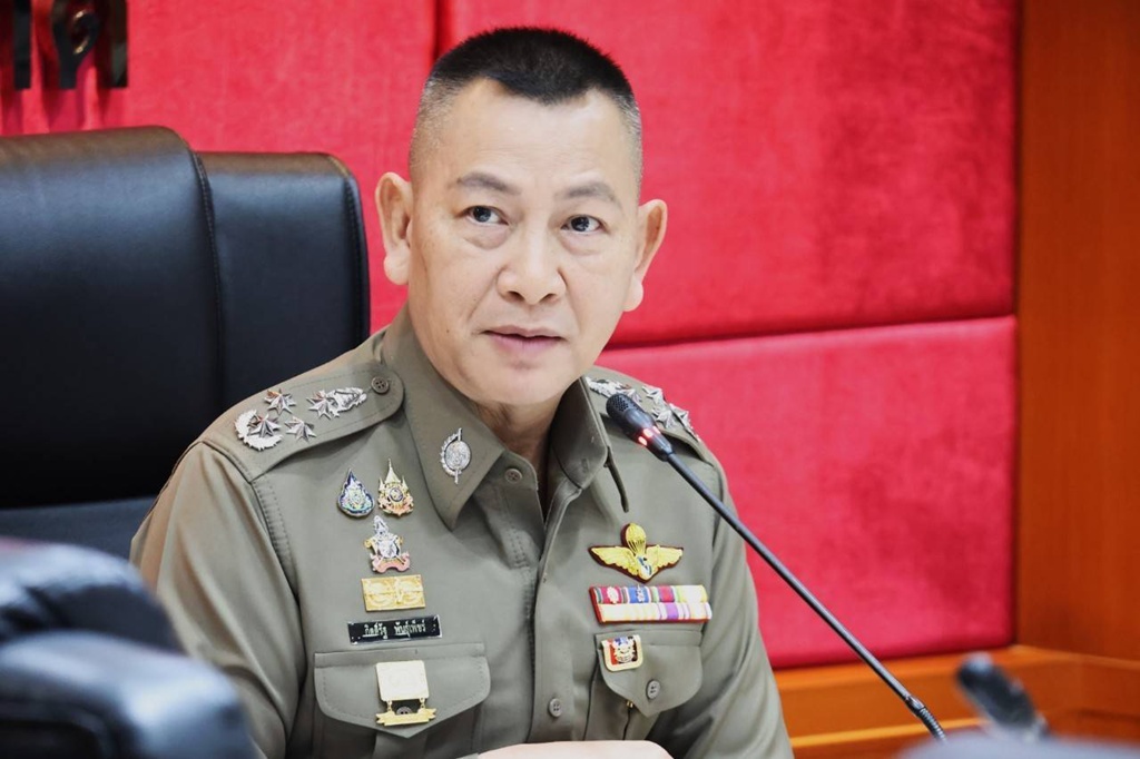 ผบ.ตร. สั่งลุยปราบ "บุหรี่ไฟฟ้า" ขู่ลงดาบตำรวจเอี่ยวผลประโยชน์