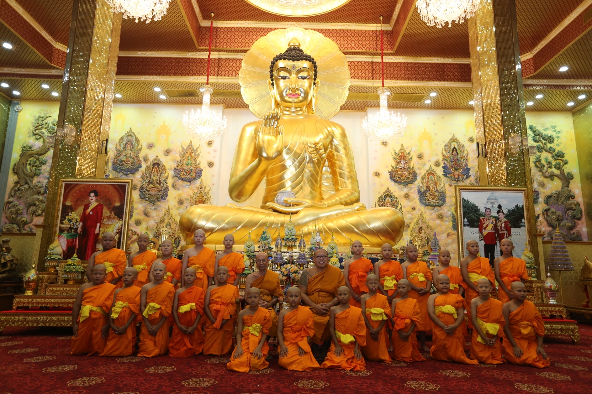 พ่อ แม่ปลื้ม 30 หนูน้อย ร่วมบรรพชาสามเณรเฉลิมพระเกียรติ 