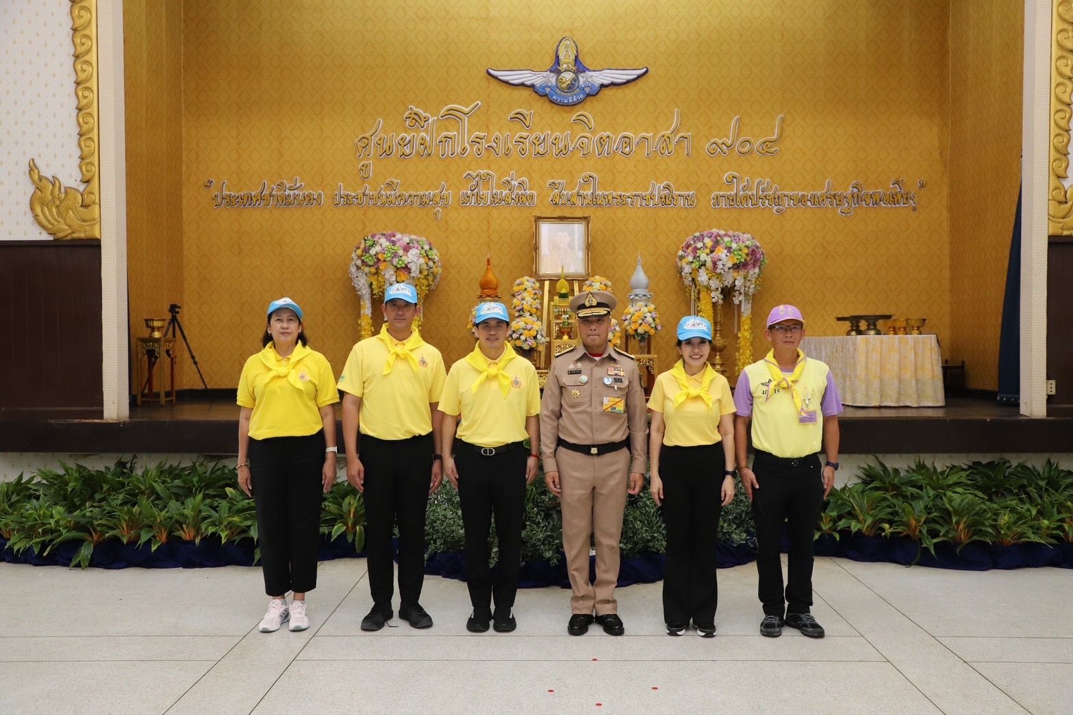 เครือเจริญโภคภัณฑ์ ส่งเสริมผู้บริหารและพนักงานเป็นจิตอาสาพระราชทาน  เฉลิมพระเกียรติในหลวงรัชกาลที่ 10 ในปีมหามงคล 72 พรรษา