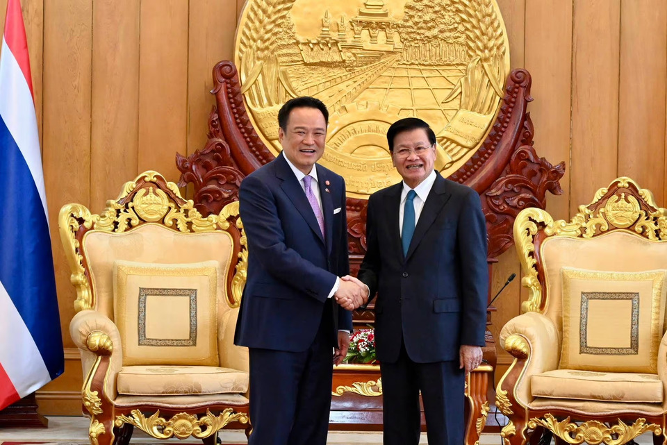 นายกฯ เข้าเยี่ยมคารวะประธานประเทศ สปป.ลาว สานต่อความสัมพันธ์มิตรที่ใกล้ชิด ร่วมเฉลิมฉลอง 75 ปี ทางการทูตไทย–ลาว