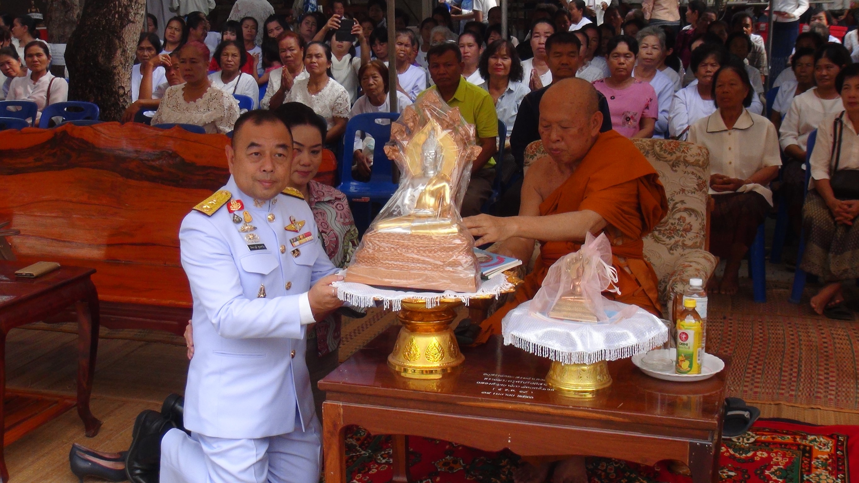 งานนมัสการปิดทองหลวงพ่อนาค วัดโพธิ์ชัยศรี อ.บ้านผือ จ.อุดรธานี วันที่ 24 ม.ค. – 2 ก.พ. 2563