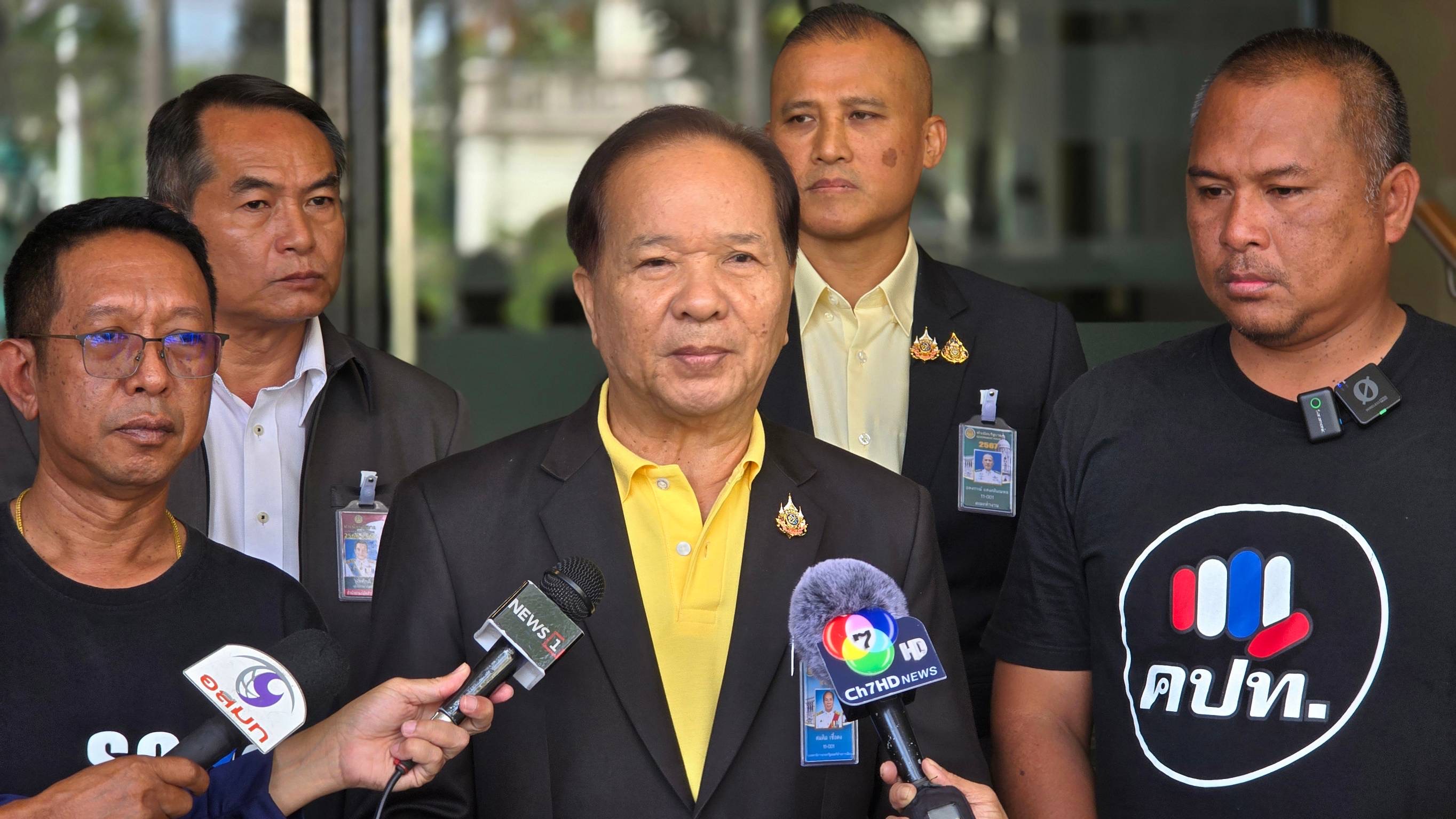 “สมคิด” สอน พรรคประชาชน ทำการเมืองสร้างสรรค์ อย่าปั่นกระแสทำลายกัน ไม่ใช่เรื่องดี บอก เอาหอมปากหอมคอพอ